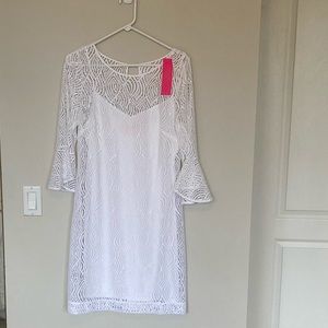 NWT Lilly Pulitzer Fontaine dress. Resort White. Flowing Leaf Lace.